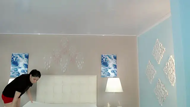 Snapshot of maddissonivanova chatting on October 25, 6:59 pm maddissonivanova online show from October 25, 6:59 pm