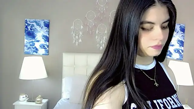 Snapshot of maddissonivanova chatting on September 24, 7:13 pm maddissonivanova online show from September 24, 7:13 pm