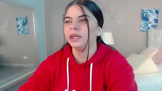 maddissonivanova online show from February 17, 7:13 pm