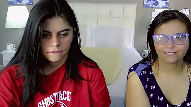 Snapshot of maddissonivanova chatting on October 6, 7:40 pm maddissonivanova online show from October 6, 7:40 pm