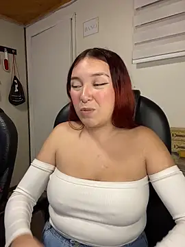 Karen18 boobs online show from March 11, 2:49 am