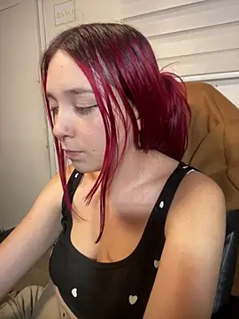 Snapshot of Karen18_boobs chatting on October 9, 3:10 am Karen18 boobs online show from October 9, 3:10 am