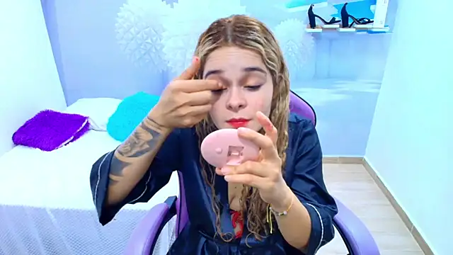 ESMERALDA-BLUE online show from September 12, 8:16 pm