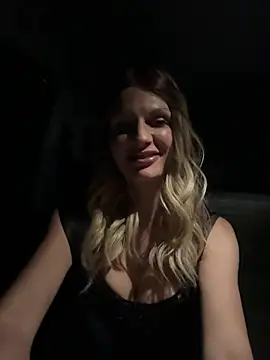 Isabella kiko online show from April 7, 7:38 pm