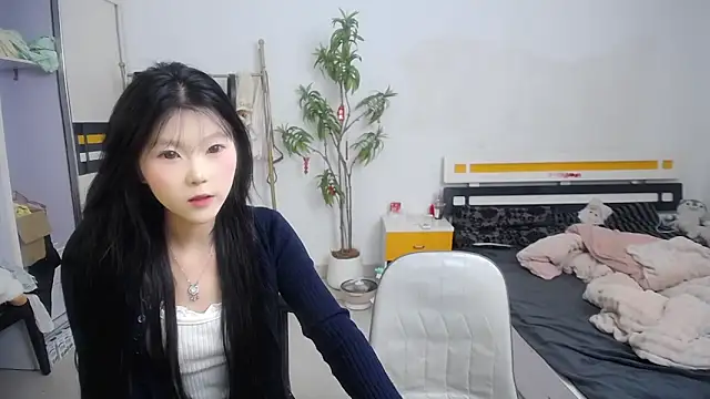 Snapshot of Babygirls523 chatting on October 17, 2:53 pm Babygirls523 online show from October 17, 2:53 pm