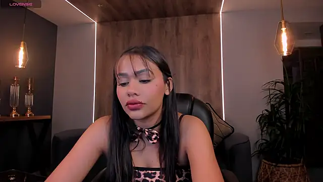 Snapshot of LiamCarterX chatting on October 6, 12:05 am LiamCarterX online show from October 6, 12:05 am