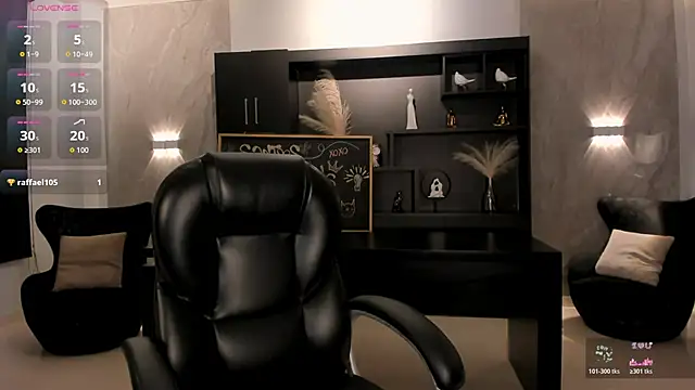 Snapshot of LiamCarterX chatting on October 24, 6:20 am LiamCarterX online show from October 24, 6:20 am