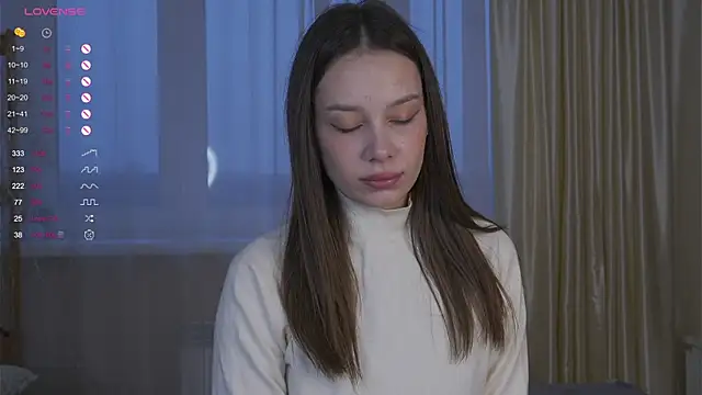 chillgirll online show from October 21, 5:11 am