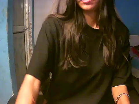 RENUKA RAJPUT online show from April 26, 7:44 pm