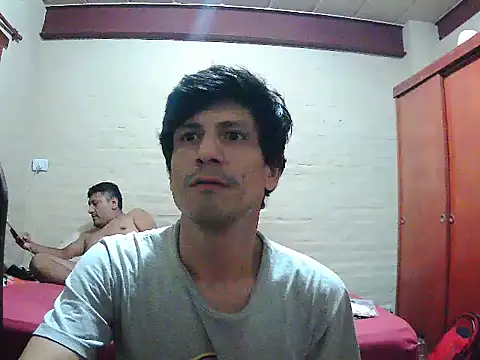 versaduro online show from March 3, 12:05 am