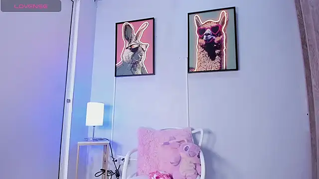 dulce fiore07 online show from February 13, 1:35 pm