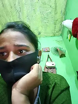 Snapshot of PIHU999 chatting on October 12, 10:50 am PIHU999 online show from October 12, 10:50 am