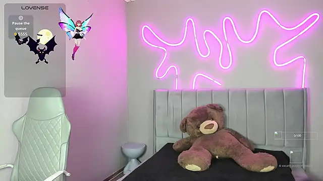 Sabrina bloom online show from October 25, 1:19 pm