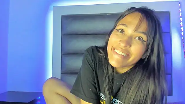 Snapshot of Andrea_brunnette chatting on October 15, 1:41 am Andrea brunnette online show from October 15, 1:41 am