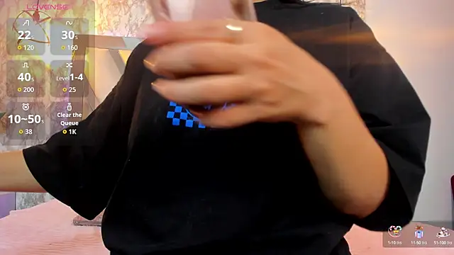 Snapshot of Aisha_poweer chatting on September 23, 4:10 am Aisha poweer online show from September 23, 4:10 am