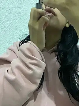 Snapshot of Aisha_poweer chatting on October 2, 2:49 am Aisha poweer online show from October 2, 2:49 am