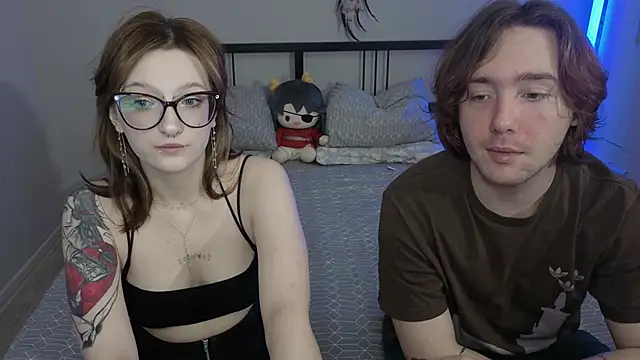 ellen and danny online show from November 22, 5:59 pm