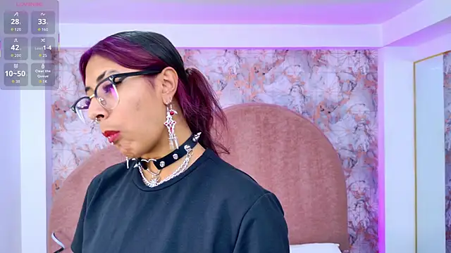 RavenGloomy online show from November 17, 7:36 pm