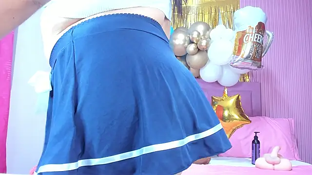 Emy topless online show from September 26, 12:03 pm