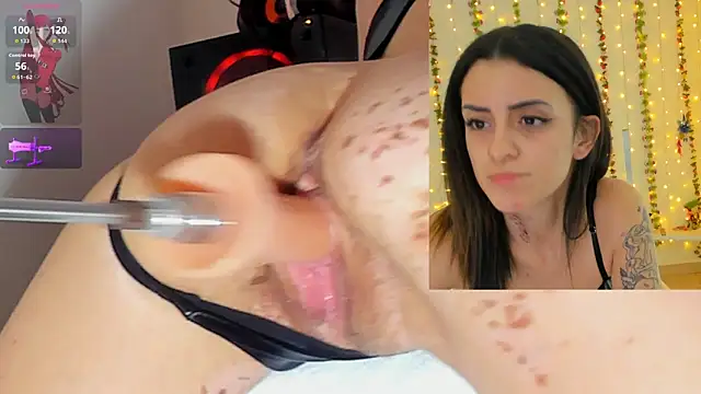 Snapshot of Kitty__Rose__ chatting on October 5, 10:42 am Kitty Rose online show from October 5, 10:42 am