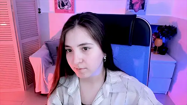 VirtuallVoyant online show from October 8, 7:46 am