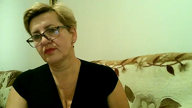 Snapshot of Dana4921 chatting on October 23, 4:24 pm Dana4921 online show from October 23, 4:24 pm
