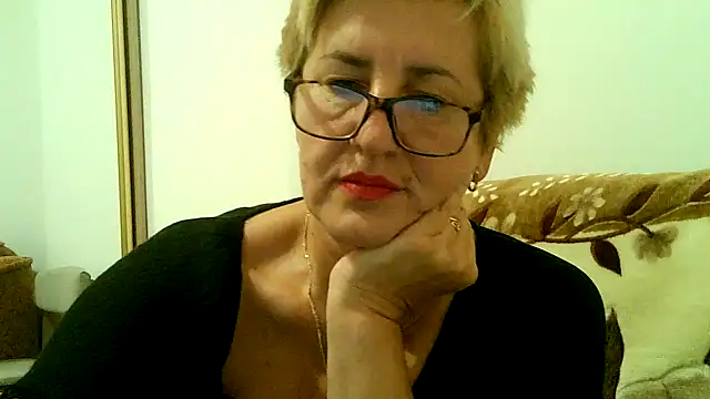 Snapshot of Dana4921 chatting on September 27, 5:31 pm Dana4921 online show from September 27, 5:31 pm