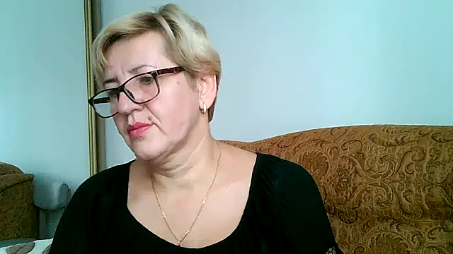 Snapshot of Dana4921 chatting on October 13, 1:36 pm Dana4921 online show from October 13, 1:36 pm