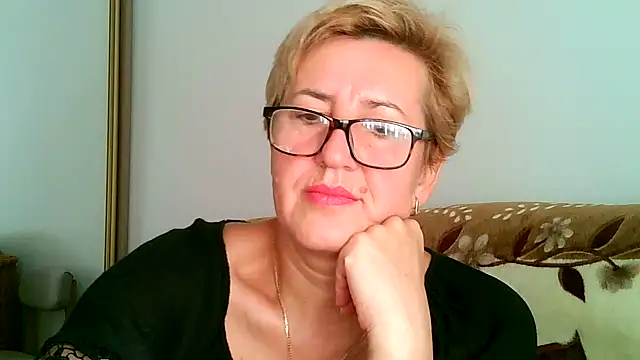 Snapshot of Dana4921 chatting on September 15, 2:36 pm Dana4921 online show from September 15, 2:36 pm