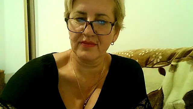 Snapshot of Dana4921 chatting on October 3, 5:07 pm Dana4921 online show from October 3, 5:07 pm