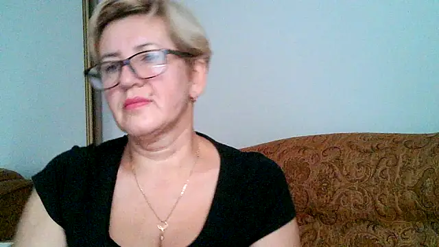Snapshot of Dana4921 chatting on October 5, 3:39 pm Dana4921 online show from October 5, 3:39 pm