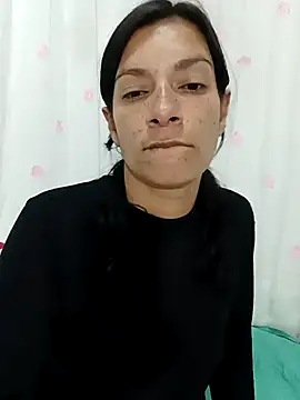 Snapshot of kim_lebanon chatting on October 9, 3:32 am kim lebanon online show from October 9, 3:32 am