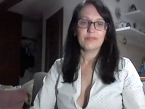 Elena48324 online show from April 9, 5:29 pm