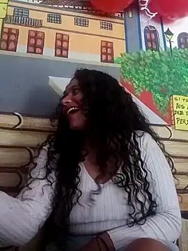 Snapshot of Yaya_watson chatting on September 20, 8:29 pm Yaya watson online show from September 20, 8:29 pm