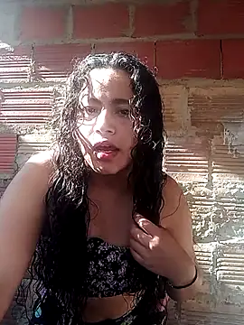 Snapshot of Yaya_watson chatting on October 2, 8:36 pm Yaya watson online show from October 2, 8:36 pm