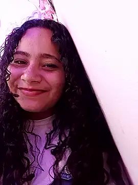 Snapshot of Yaya_watson chatting on October 3, 8:36 pm Yaya watson online show from October 3, 8:36 pm