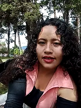 Snapshot of Yaya_watson chatting on September 26, 7:22 pm Yaya watson online show from September 26, 7:22 pm