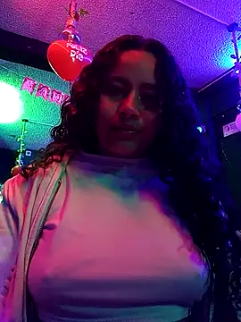 Snapshot of Yaya_watson chatting on October 1, 7:41 pm Yaya watson online show from October 1, 7:41 pm