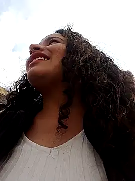 Snapshot of Yaya_watson chatting on October 20, 10:13 pm Yaya watson online show from October 20, 10:13 pm