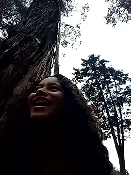 Snapshot of Yaya_watson chatting on September 10, 5:35 pm Yaya watson online show from September 10, 5:35 pm