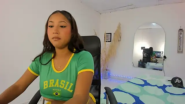 Snapshot of AbonySex69 chatting on October 25, 8:48 pm AbonySex69 online show from October 25, 8:48 pm