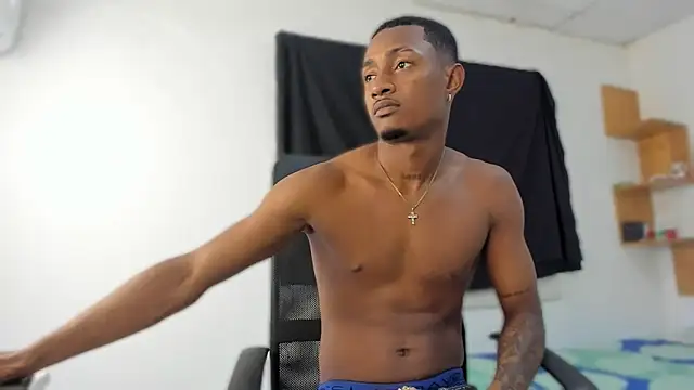 Snapshot of AbonySex69 chatting on October 14, 7:27 pm AbonySex69 online show from October 14, 7:27 pm