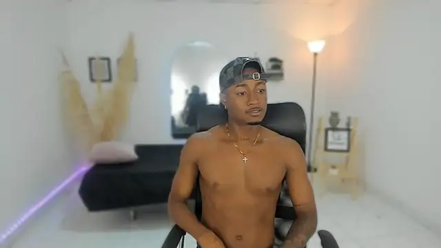 Snapshot of AbonySex69 chatting on October 23, 5:41 pm AbonySex69 online show from October 23, 5:41 pm