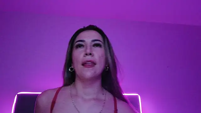 Alexandraa Gomez online show from February 14, 10:34 pm