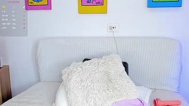 Snapshot of AprilAddams_ chatting on October 1, 9:31 pm AprilAddams online show from October 1, 9:31 pm