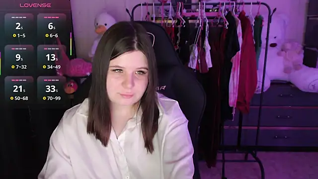 AmyVibess online show from March 30, 8:41 pm