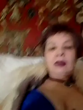 Rose60301 online show from November 20, 2:29 pm