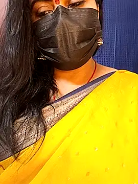 Snapshot of honey-flower chatting on October 9, 7:07 pm honey-flower online show from October 9, 7:07 pm