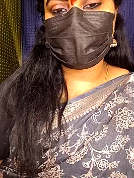 Snapshot of honey-flower chatting on October 1, 3:06 pm honey-flower online show from October 1, 3:06 pm