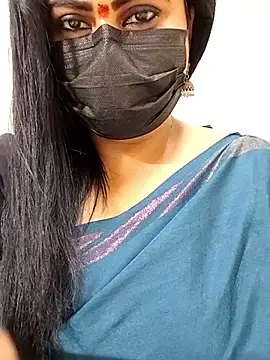 Snapshot of honey-flower chatting on October 25, 2:35 pm honey-flower online show from October 25, 2:35 pm